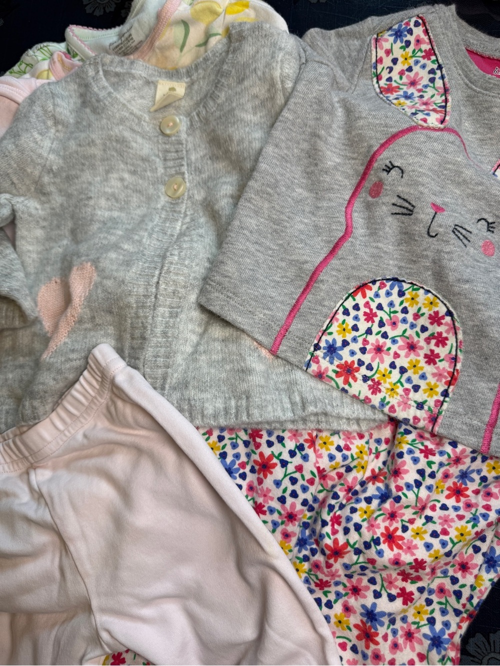 Baby girl 6-9 months bundle 9 pieces (5)